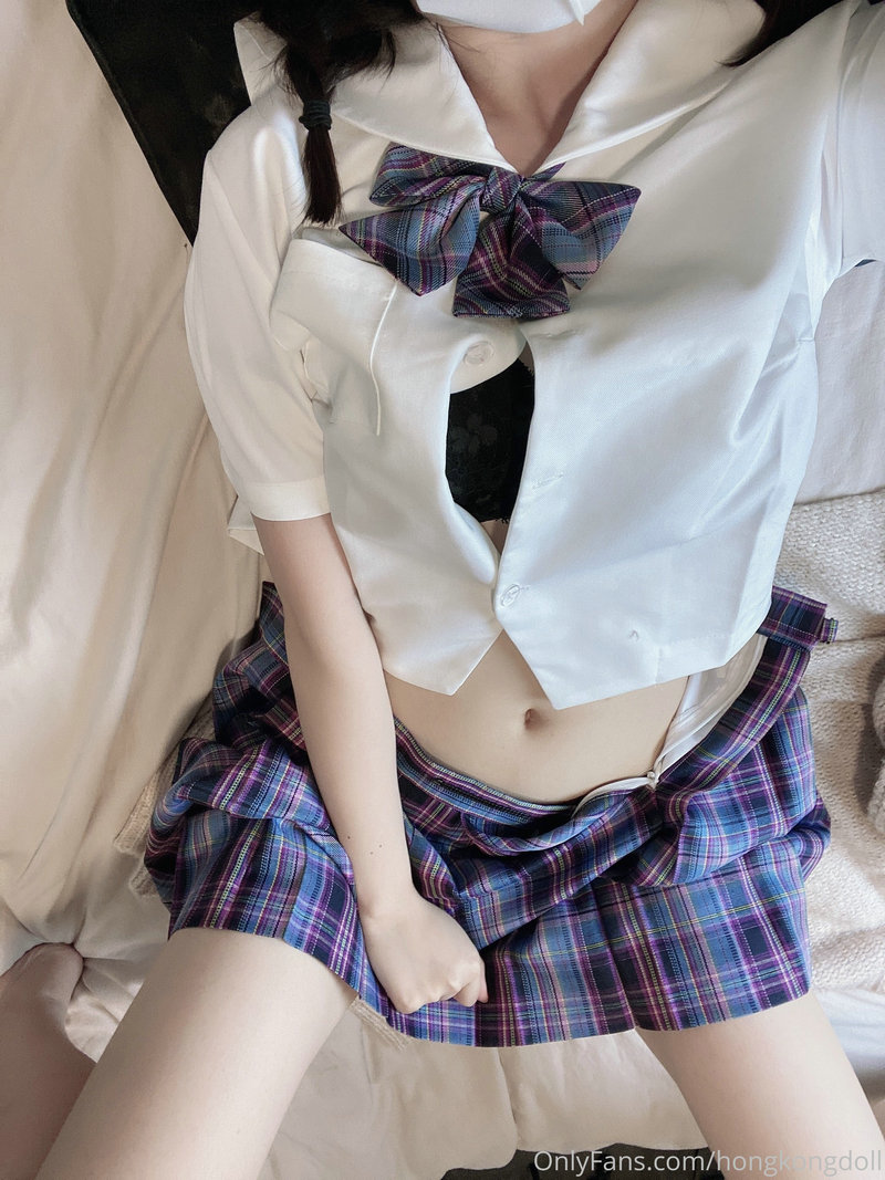 「玩偶姐姐」推特红人HongKong_Doll