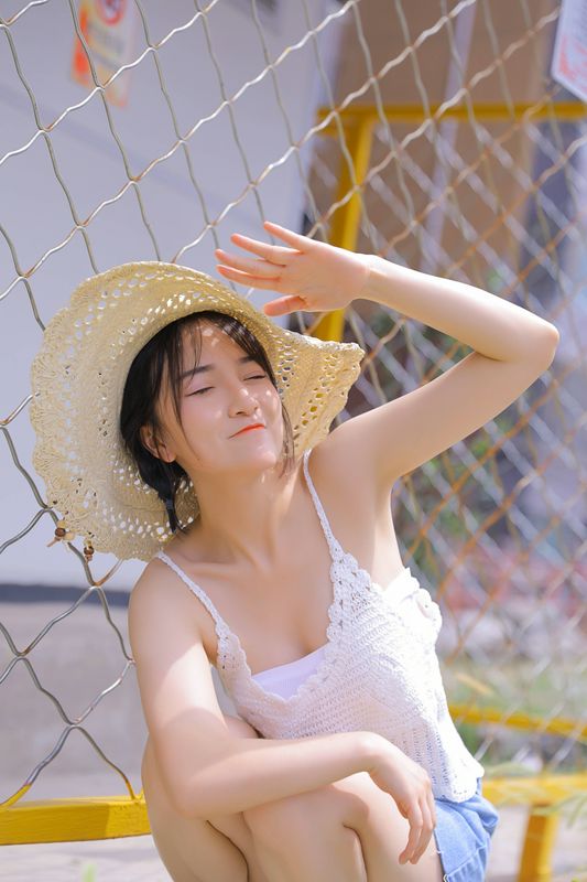 写真青春少女的气息如花般灿烂