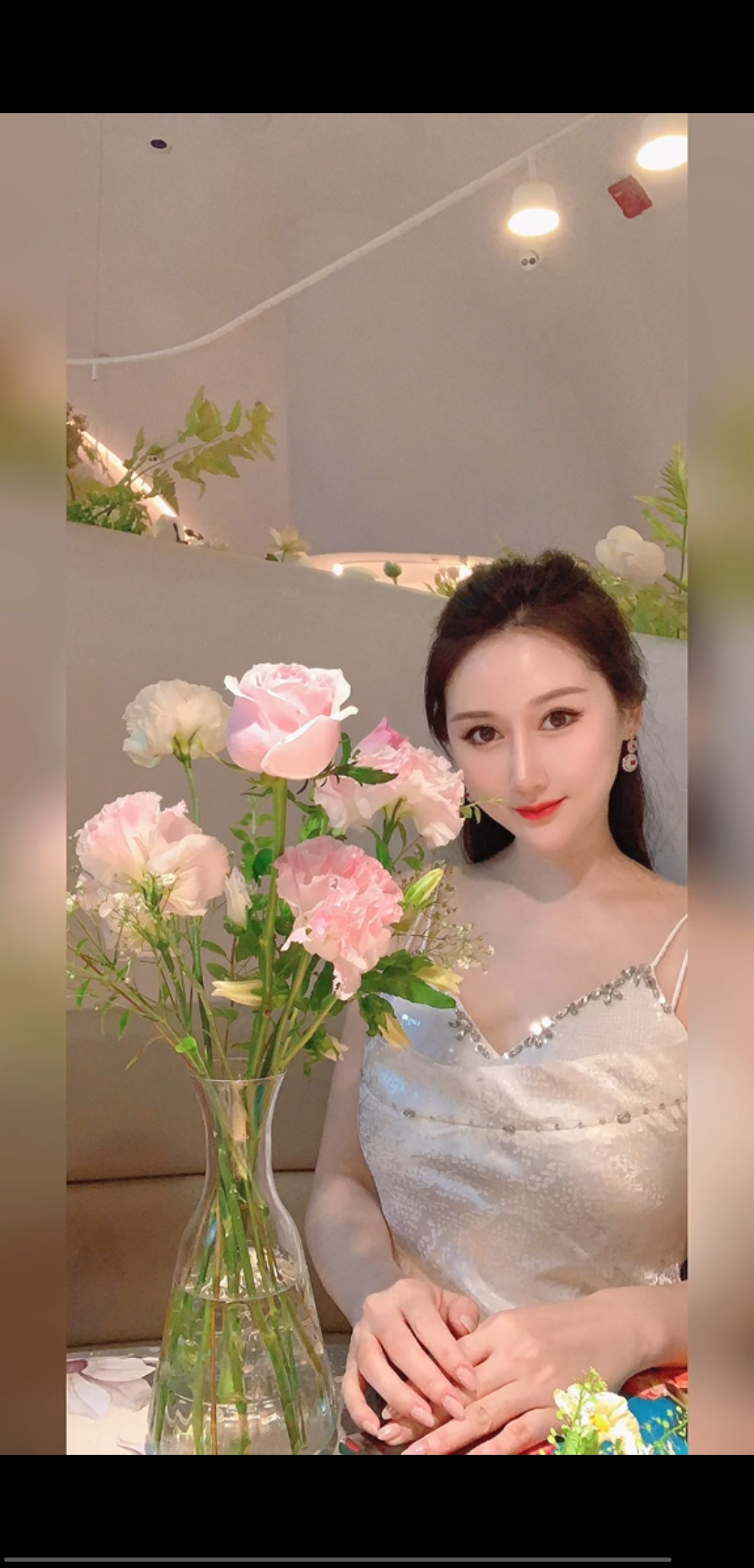 向佐出轨，看看女主