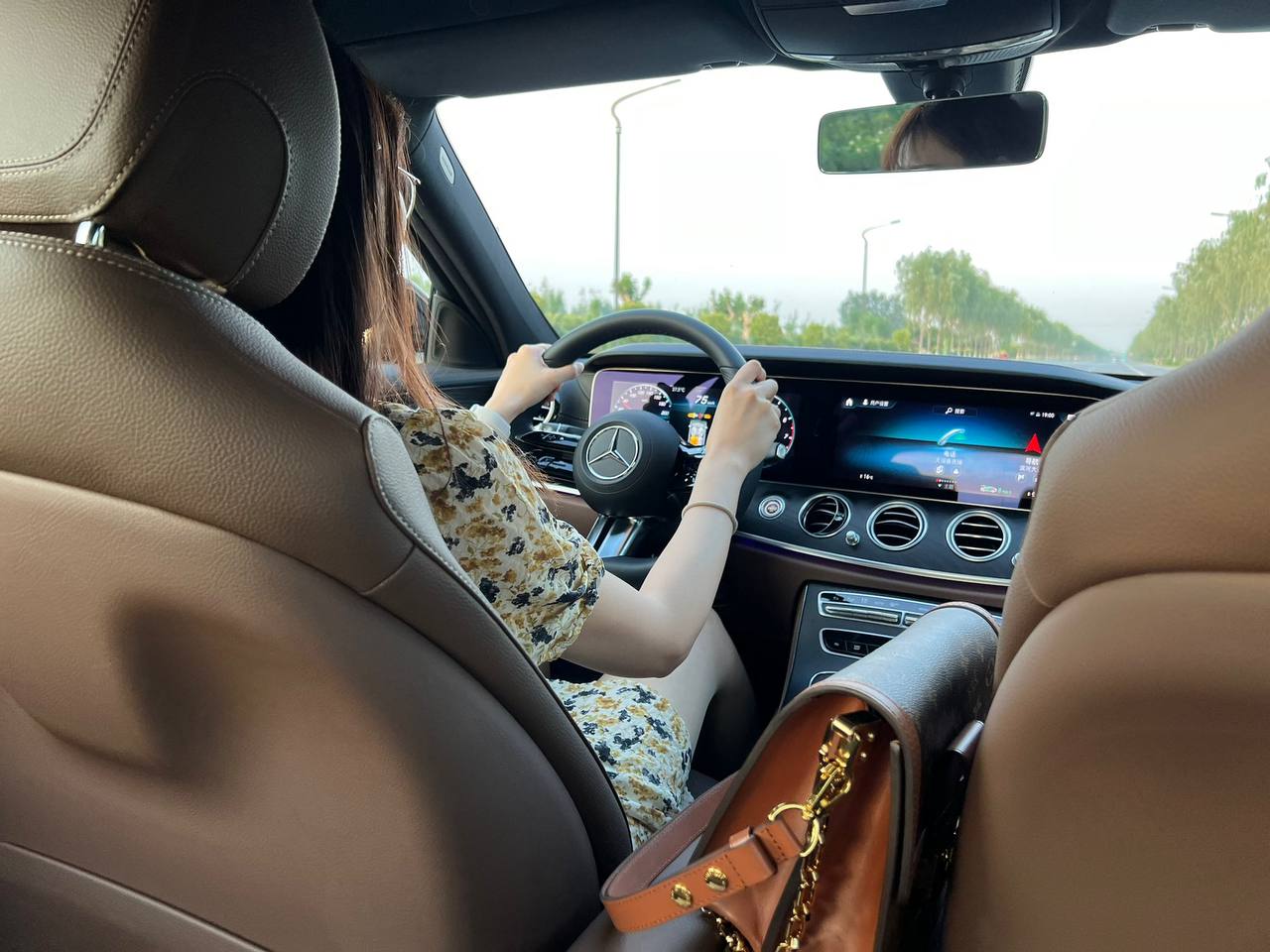 内裤上的污渍，是我对你的喜欢