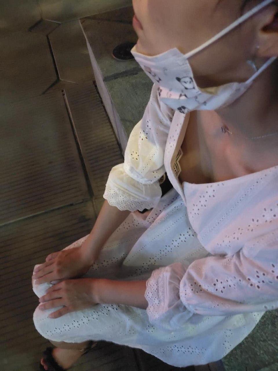 融酥年纪好邵华， 春盎双峰玉有芽