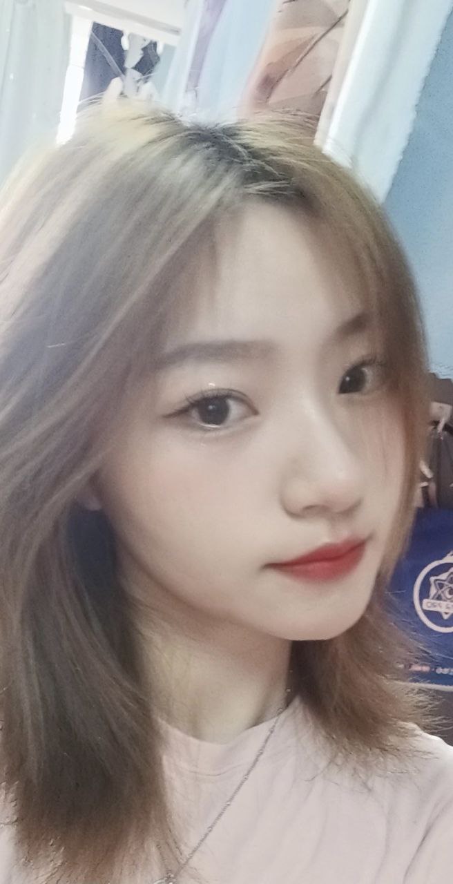 穷玩车，富玩表，没钱我就玩玩屌，躺在床上导一导，舒服一秒是一秒