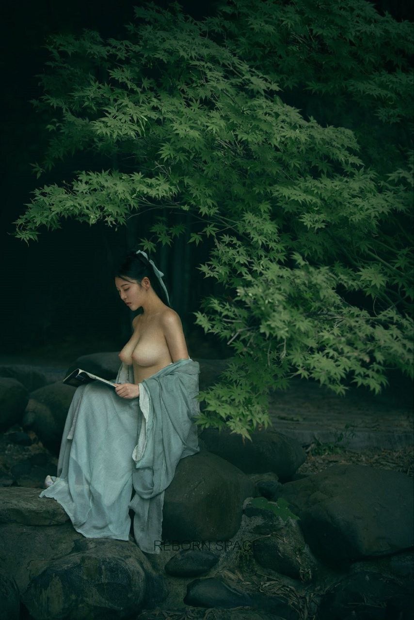 [户外露出] 那大大的胆子 那淫荡的心儿