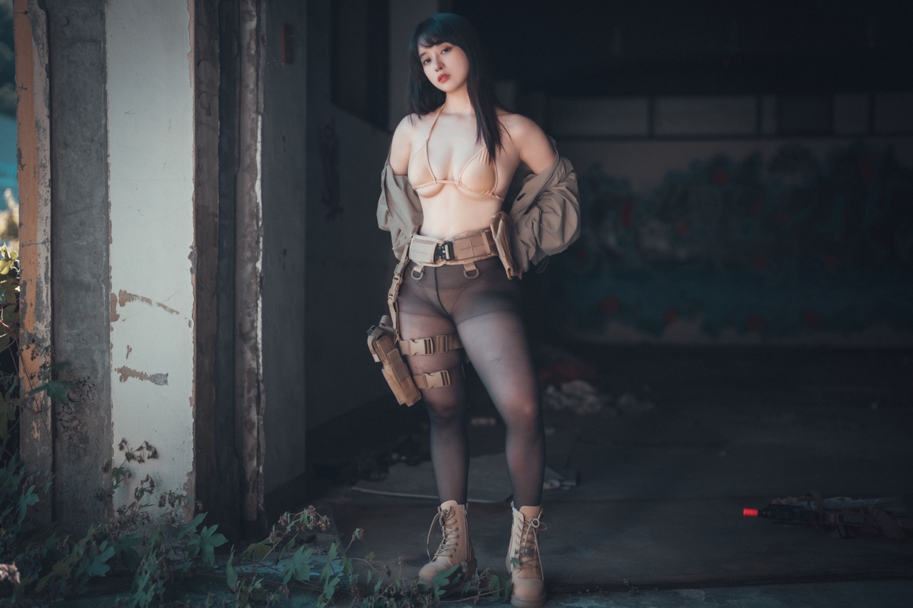 [美臀]敌人来了