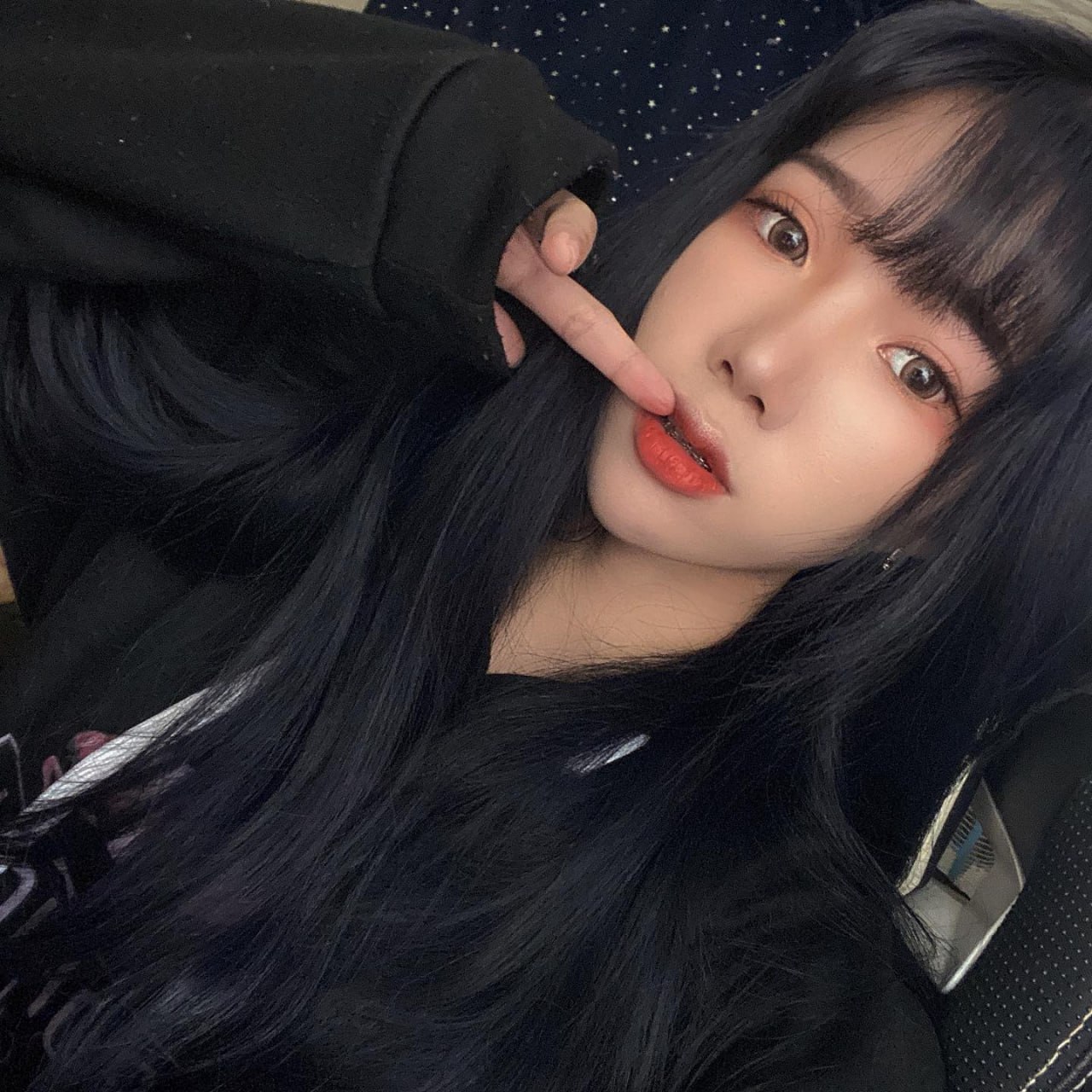 不怕反差婊有文化，就怕反差婊戴眼镜[118P]