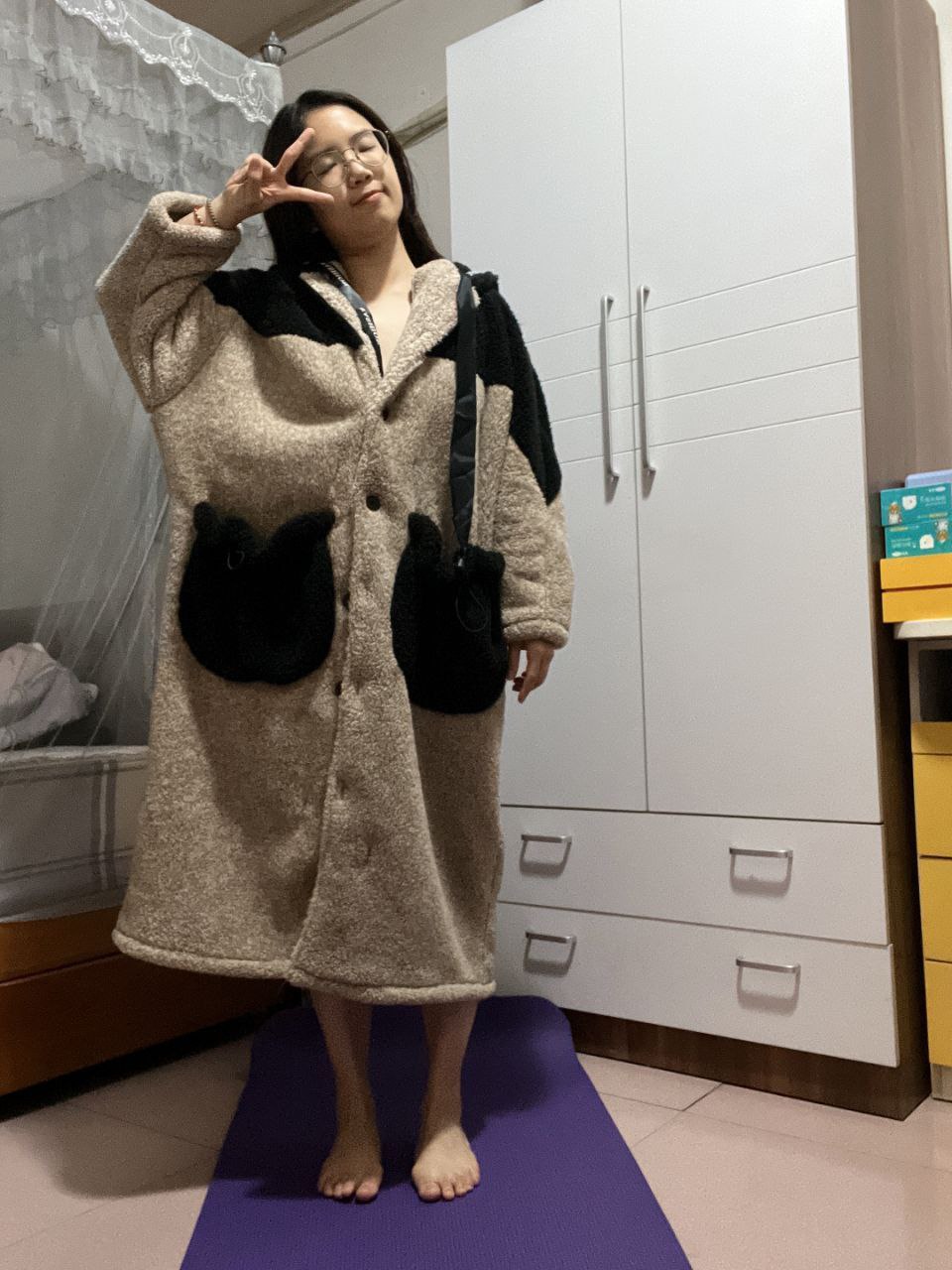 不怕反差婊有文化，就怕反差婊戴眼镜 20231213