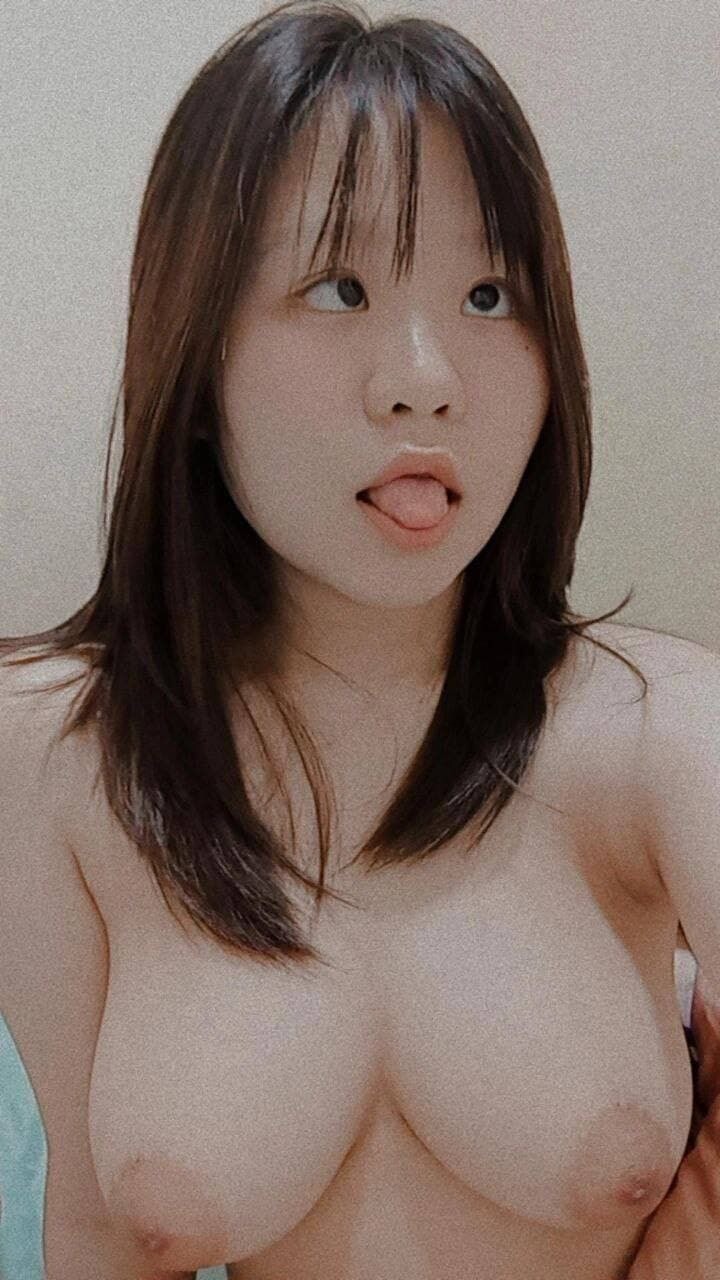 她们吃鸡巴的样子好骚啊[100P]