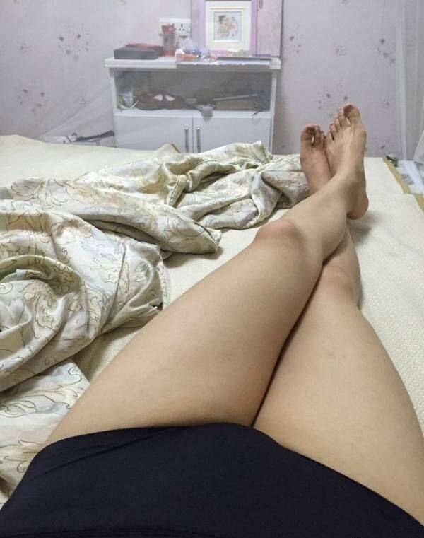 [清纯VS反差002] 人后母狗的样子可真骚[100P]