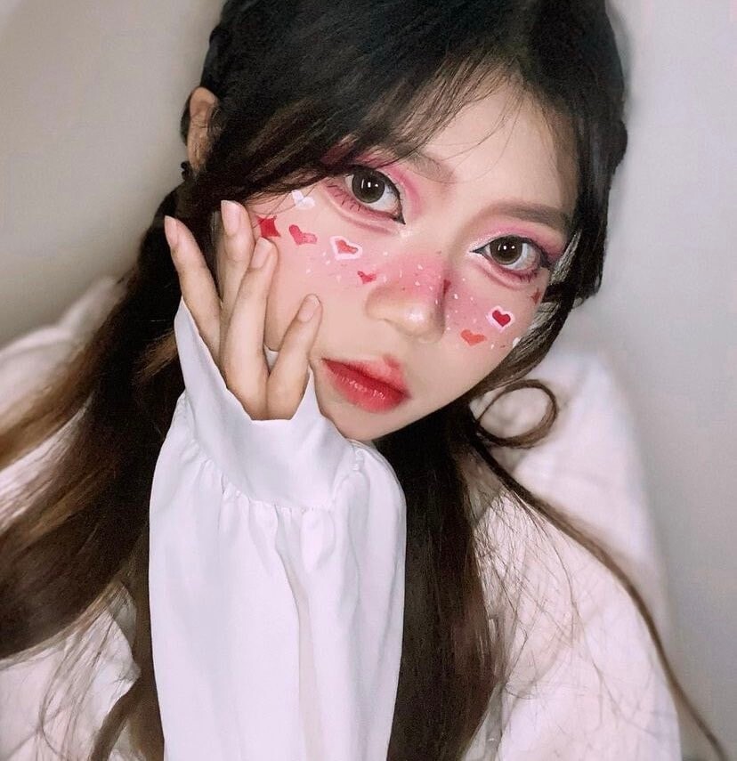 [清纯VS反差002] 人后母狗的样子可真骚[100P]