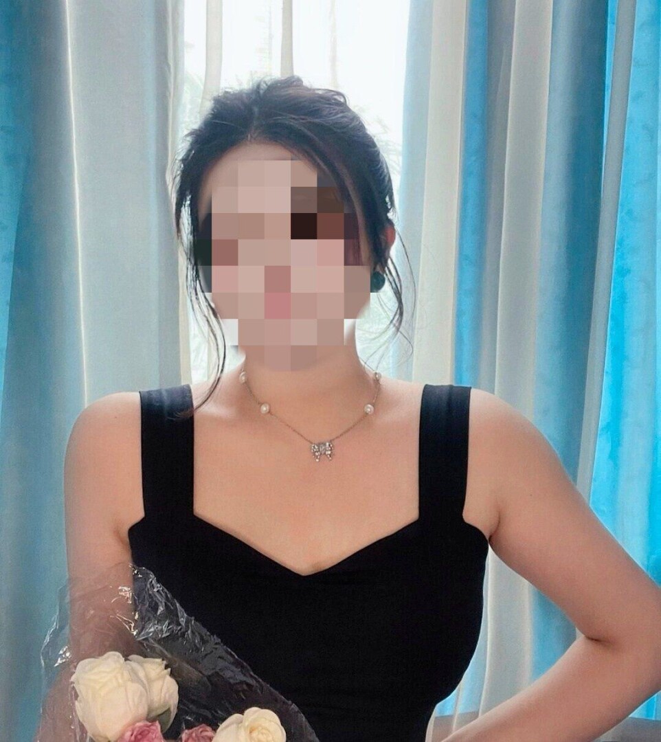 [清纯VS反差003] 人后母狗的样子可真骚[100P]