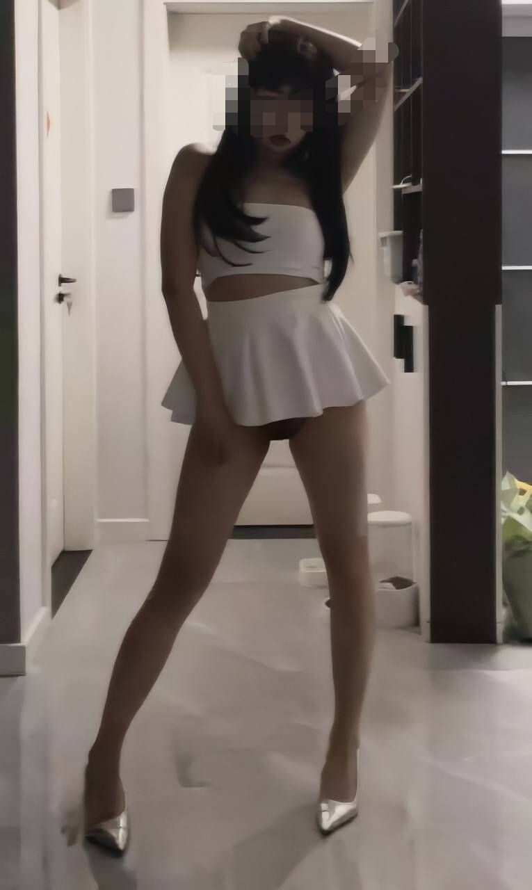 [清纯VS反差004] 人后母狗的样子可真骚[100P]