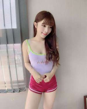 转贴女友的豪放朋友-【2024年6月更新】