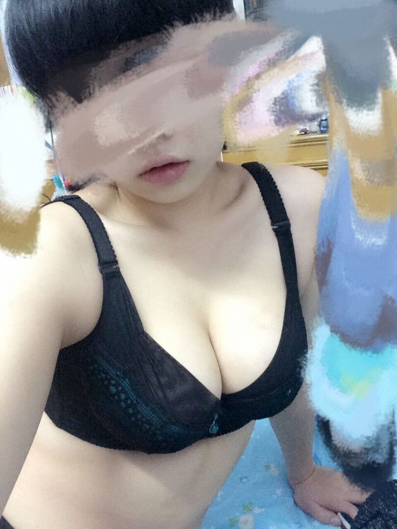 [清纯VS反差004] 人后母狗的样子可真骚