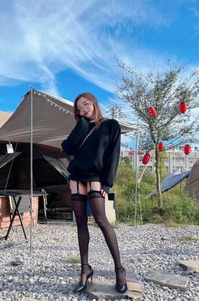 [清纯VS反差004] 人后母狗的样子可真骚