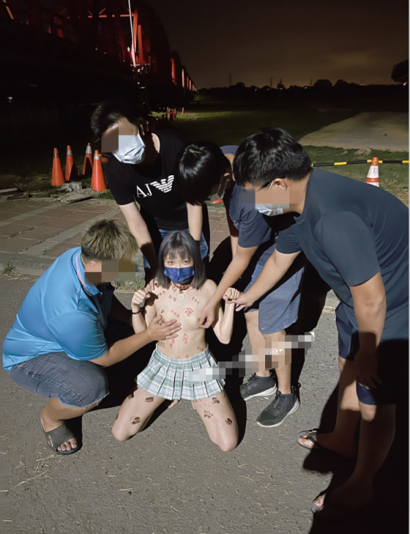 风骚的妹妹简直是哥哥的最爱[58P]