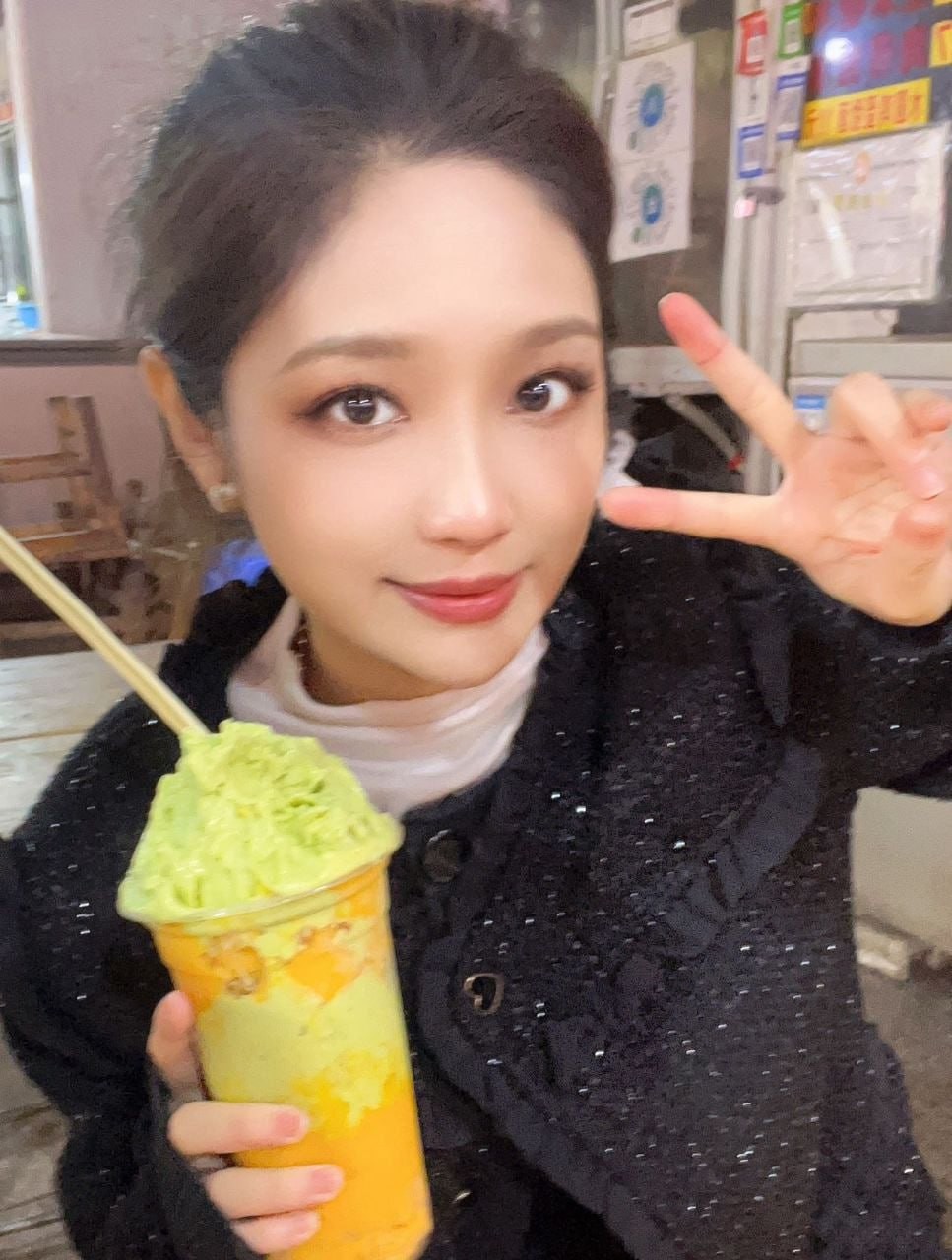 周六百变校巴，上车请刷卡[63P]