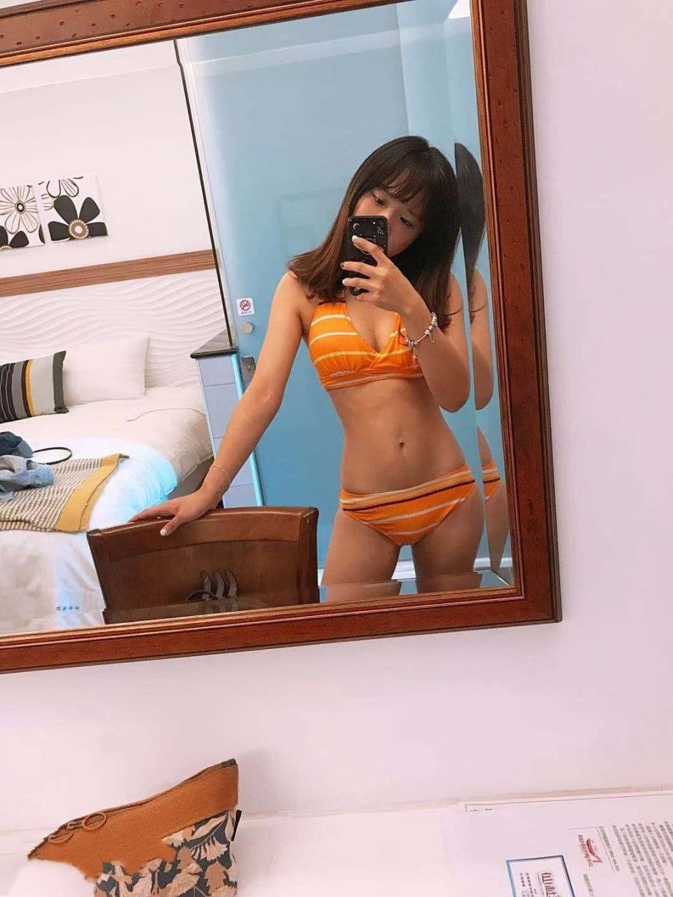 周六百变校巴，上车请刷卡[63P]