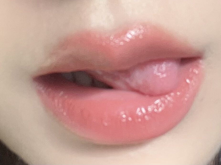 分享推上性感诱惑的美女[100P]