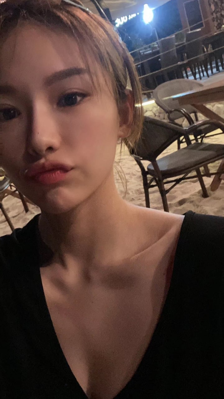 露脸反差之绿色喜茶