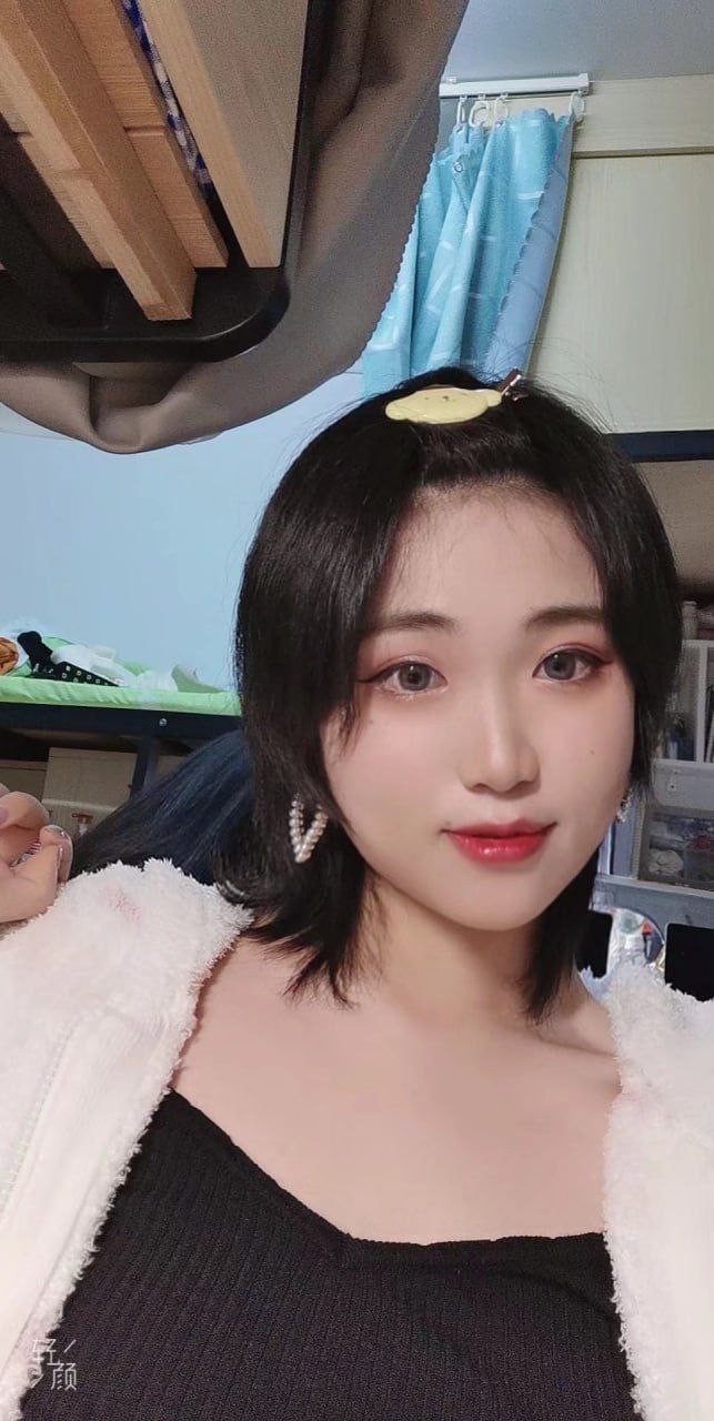 露脸反差之虽丑但跪在真实