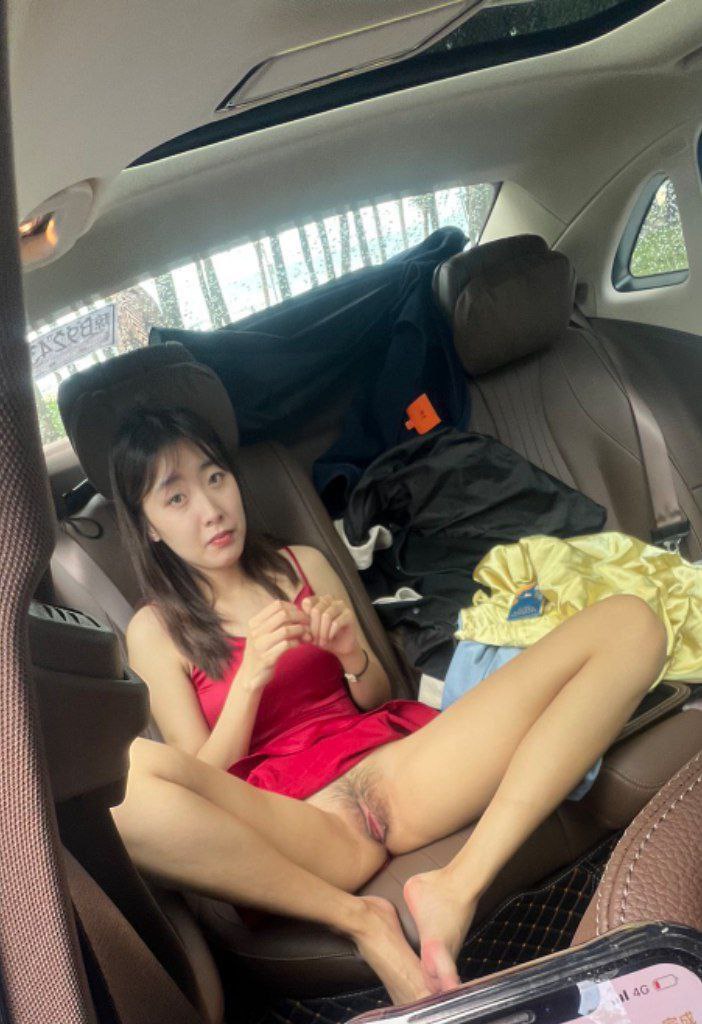 人妻女友的秘密 第一期  [150P]