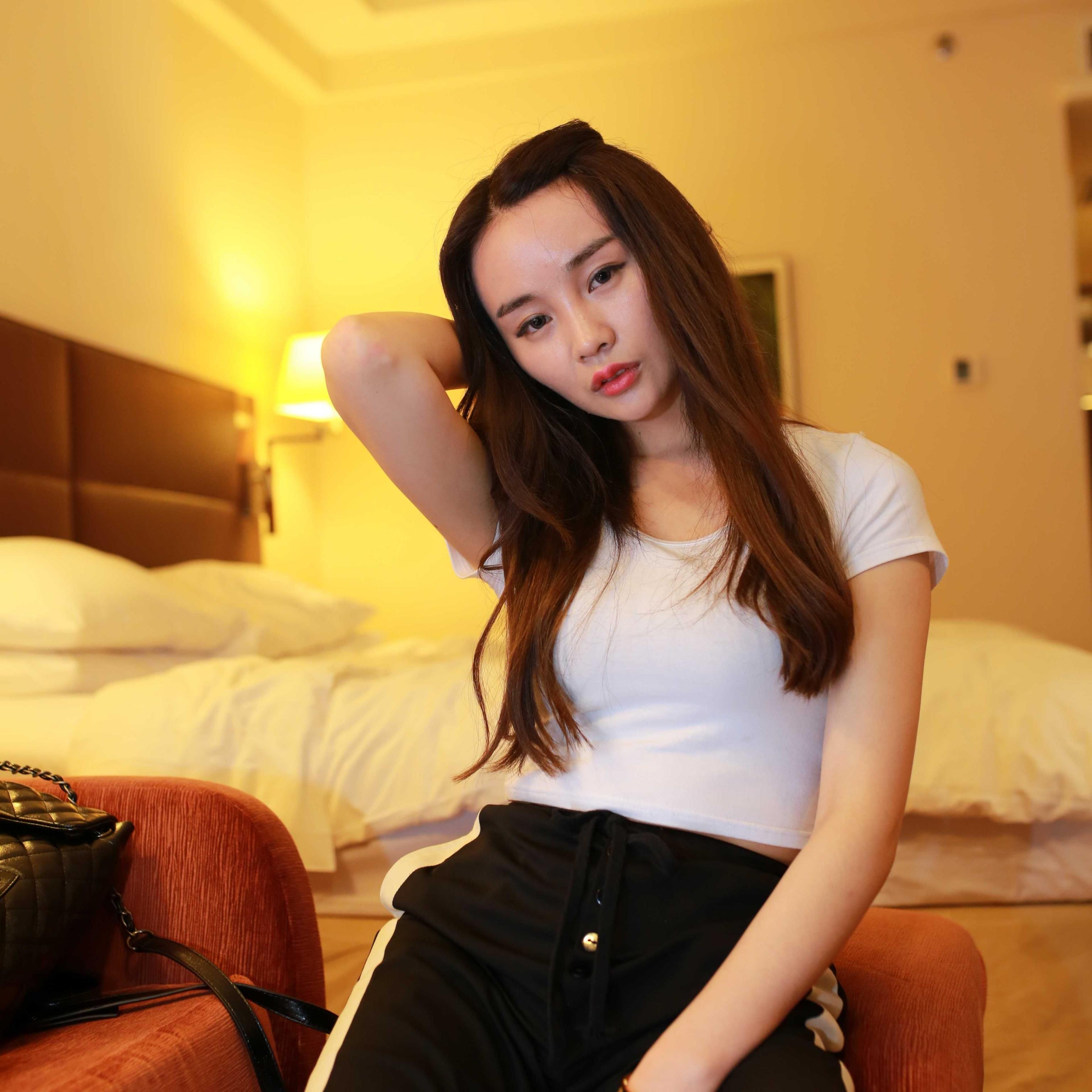 充满青春气息的极品小姐姐