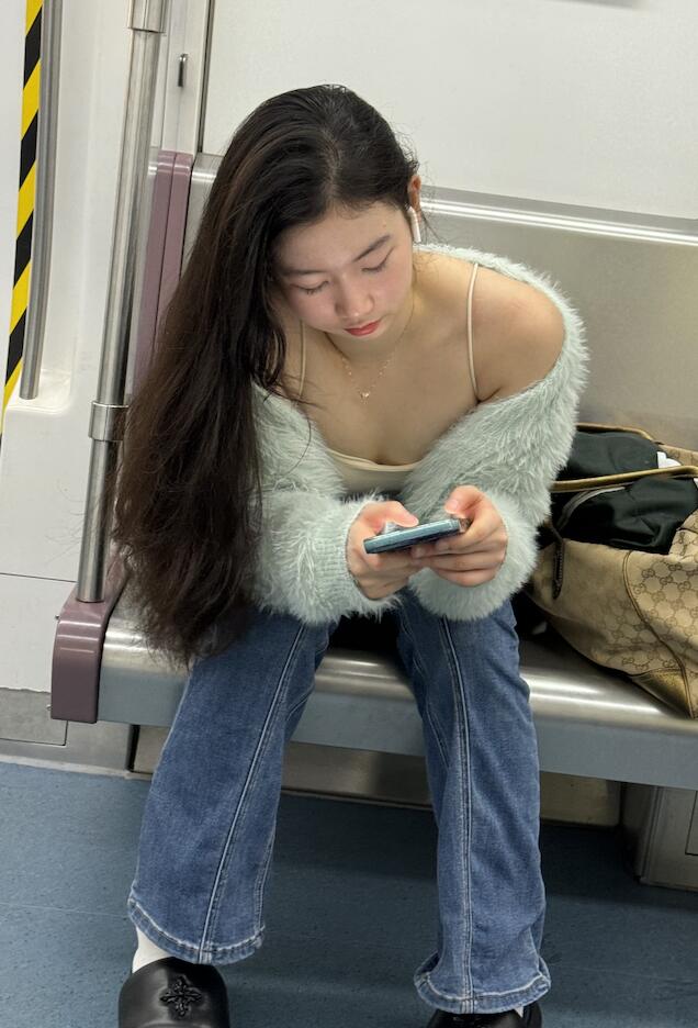 街头随手拍，主打一个真实