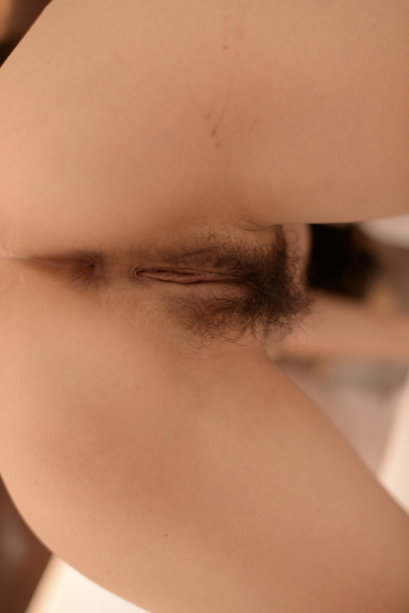 大奶少妇翘起屁股什么感觉