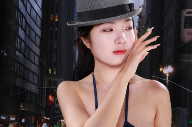 白嫩的妹子最是舒服诱人