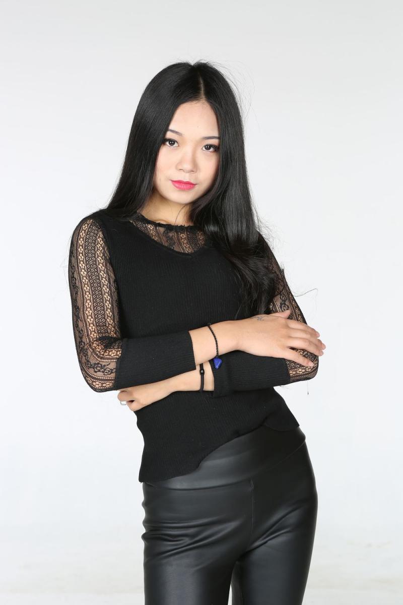 身材超级美妙的皮裤少妇