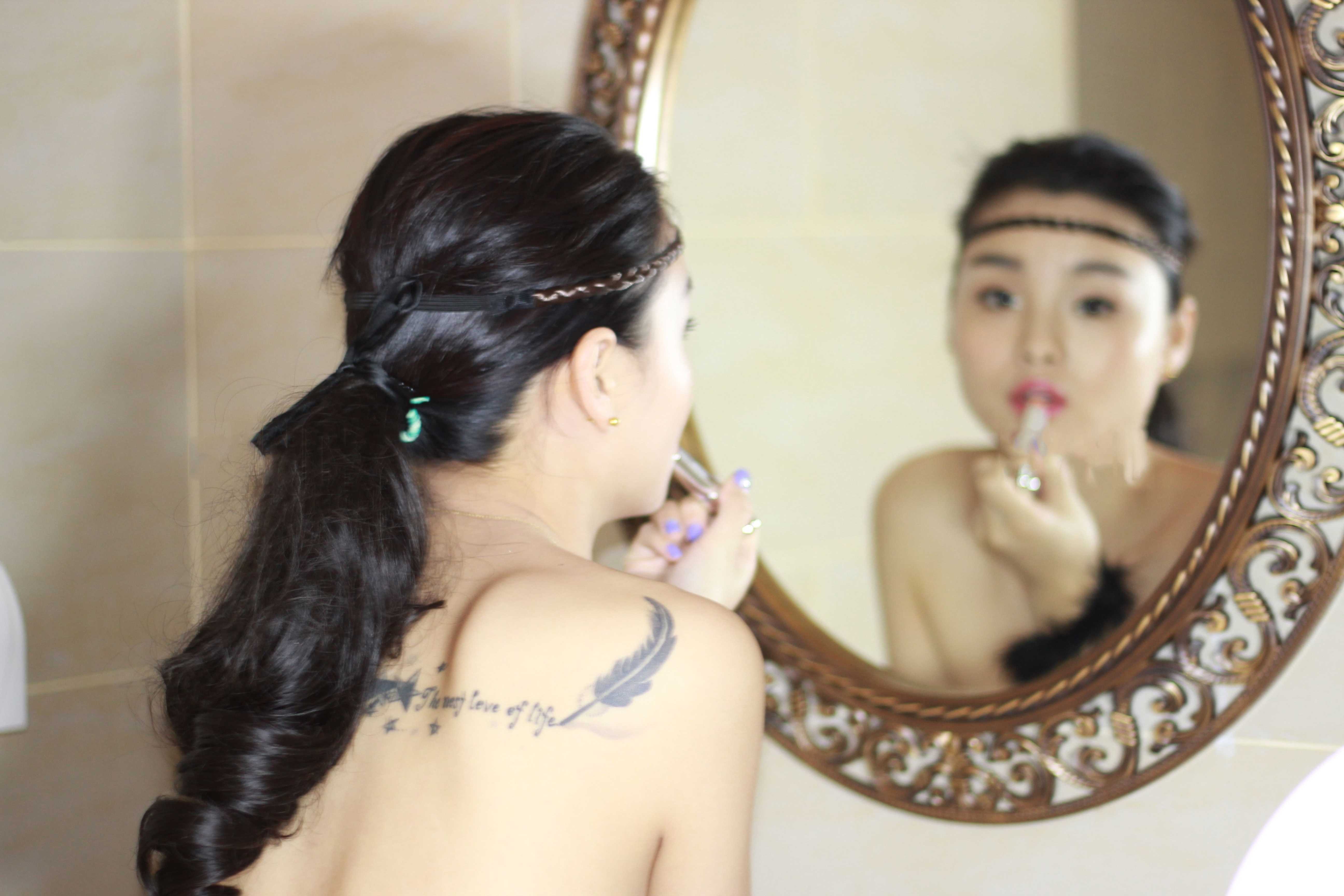 小屁股漏穴真是舒服