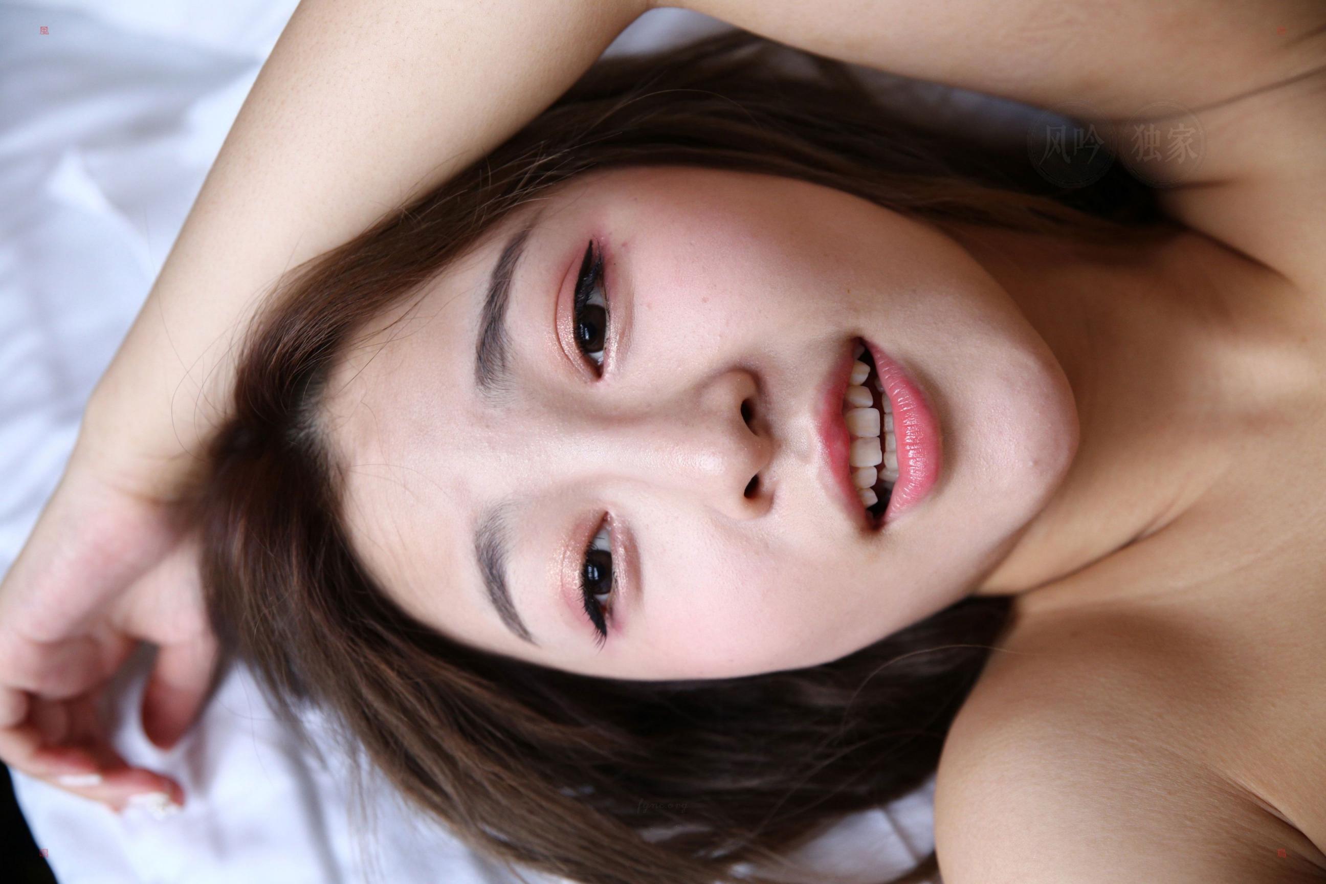 颜值不错的妹子鲍鱼看上去很粉嫩