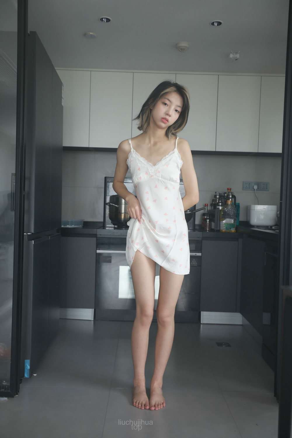 极品排骨嫩妹子