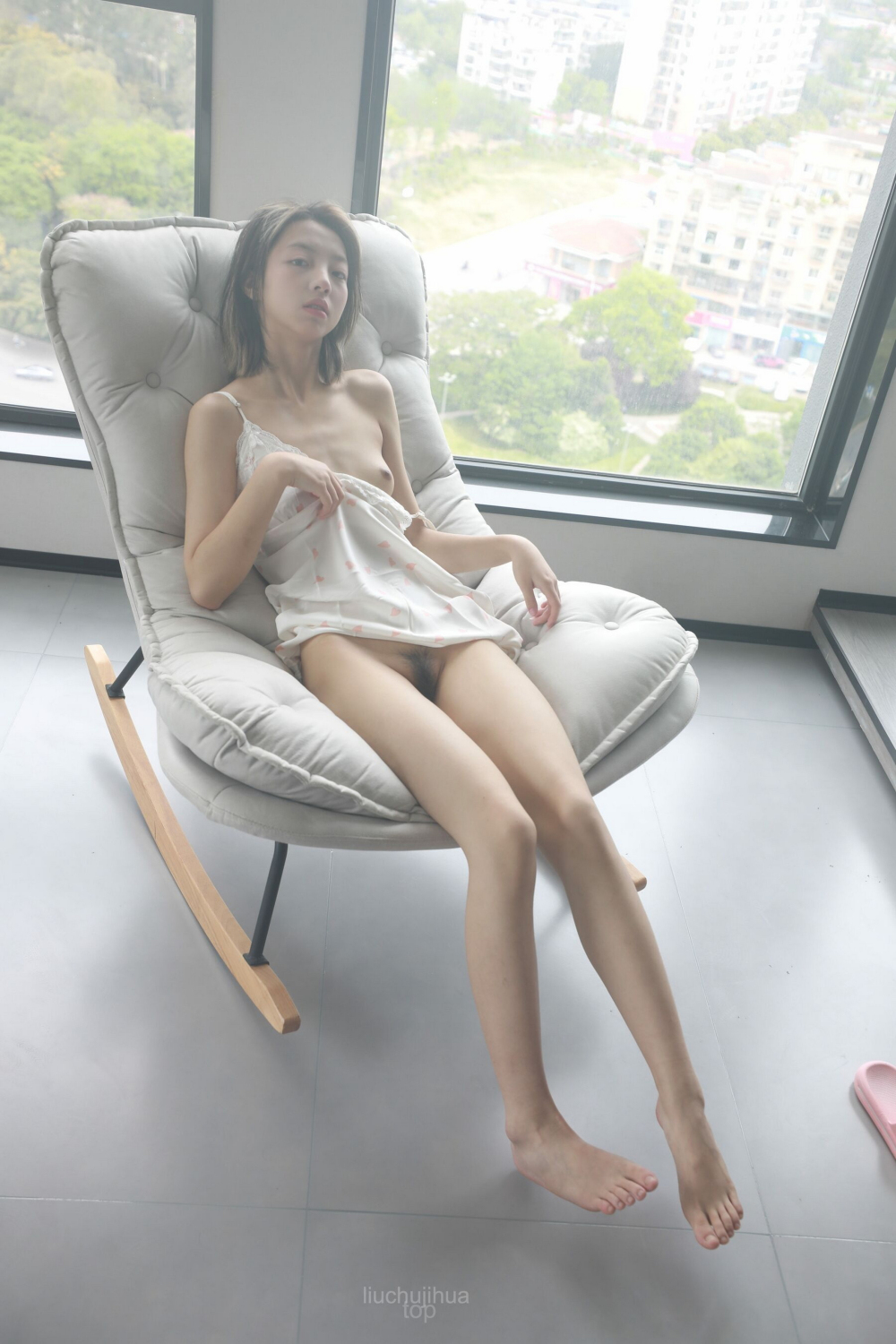 极品排骨嫩妹子