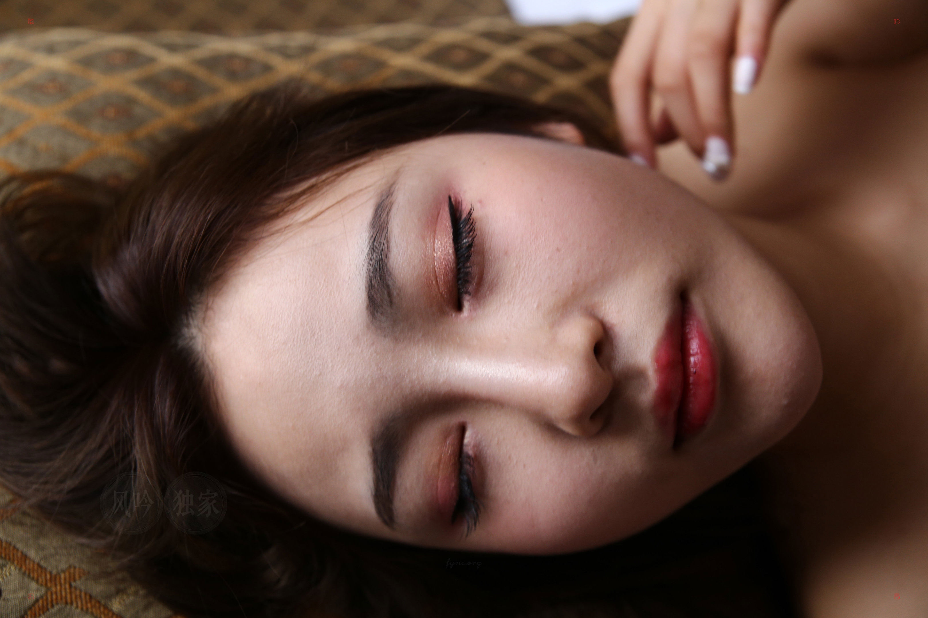 这个姿势好想插入啊