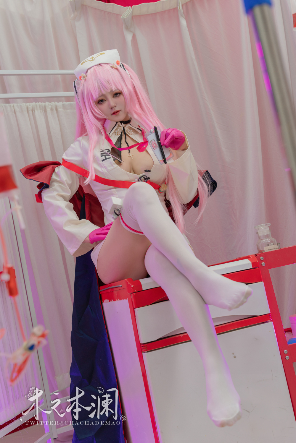 纯欲嫩白极品白虎小护士