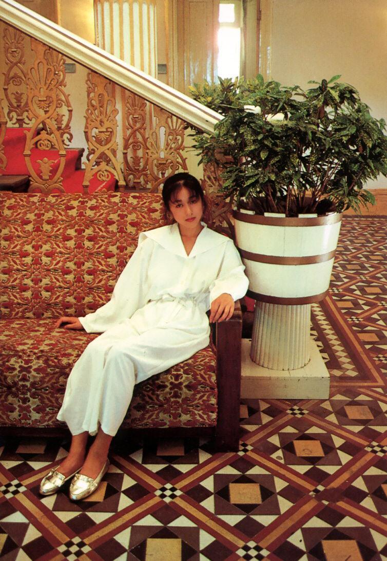 《女机器人》女主——青山知可子–《亚热带气候》写真[61P]