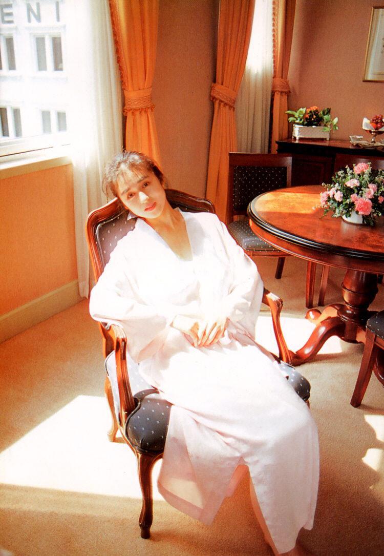 《女机器人》女主——青山知可子–《亚热带气候》写真[61P]