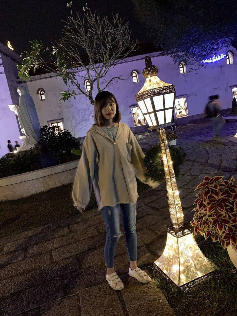 超多多的反差骚骚浪逼嫩妹子 [79P]