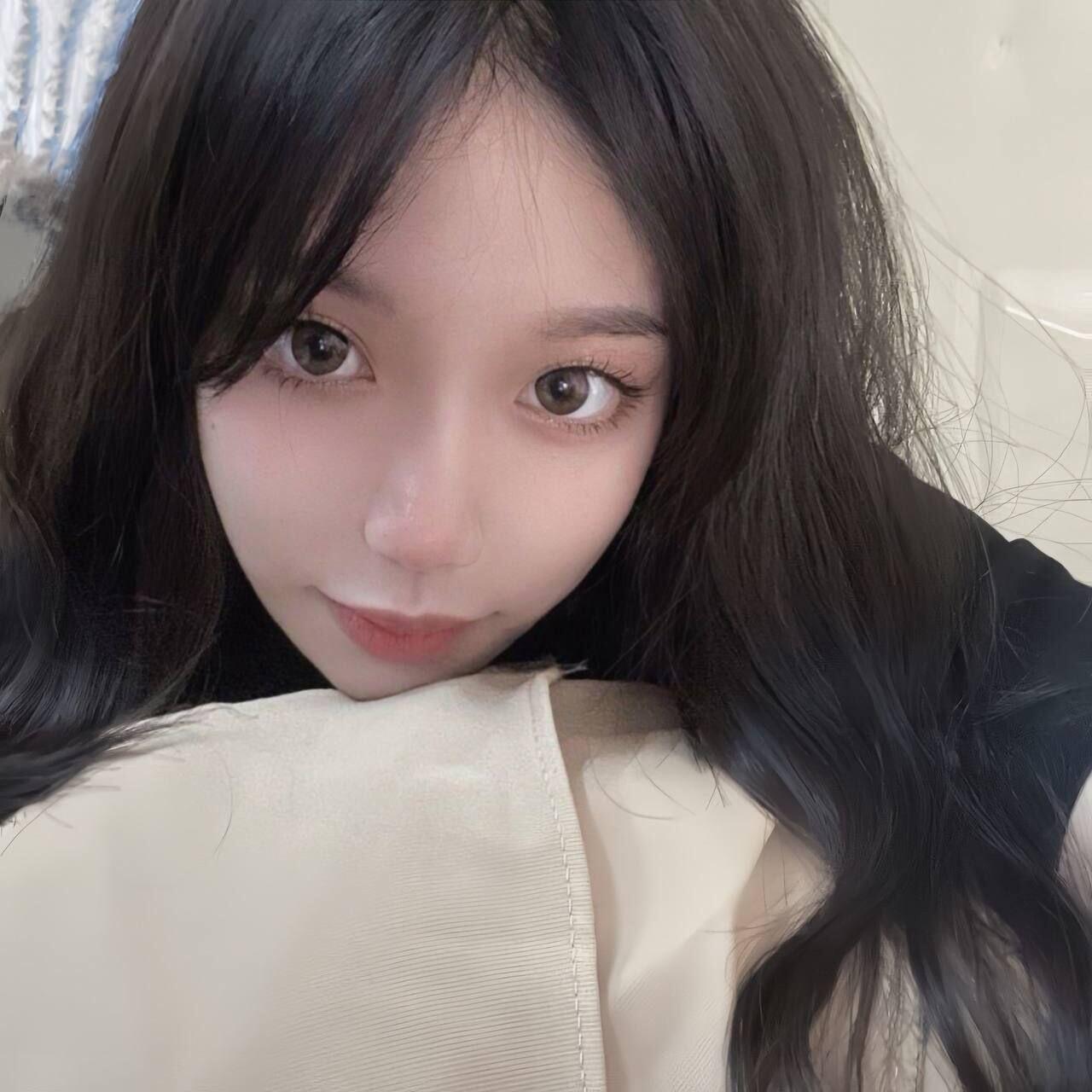 超多多的反差骚骚浪逼嫩妹子 [79P]