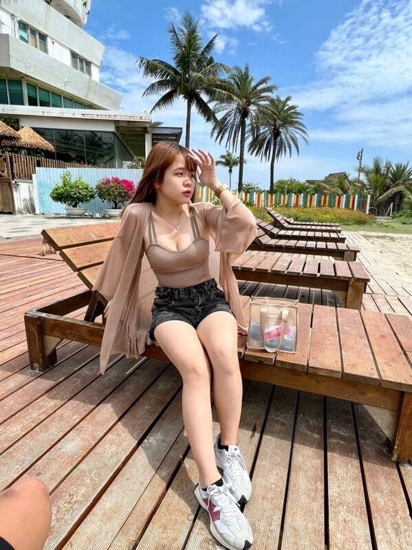 超多多的反差骚骚浪逼嫩妹子 [79P]