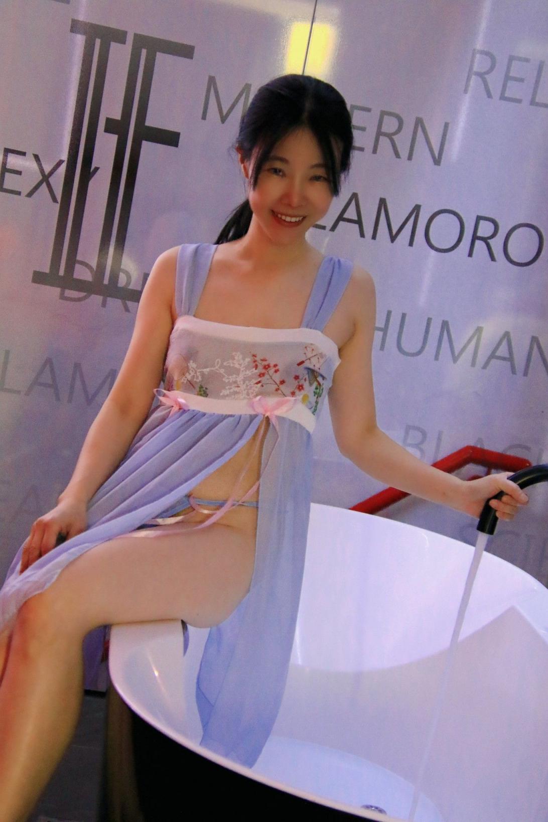 骚姐（二）[50P]