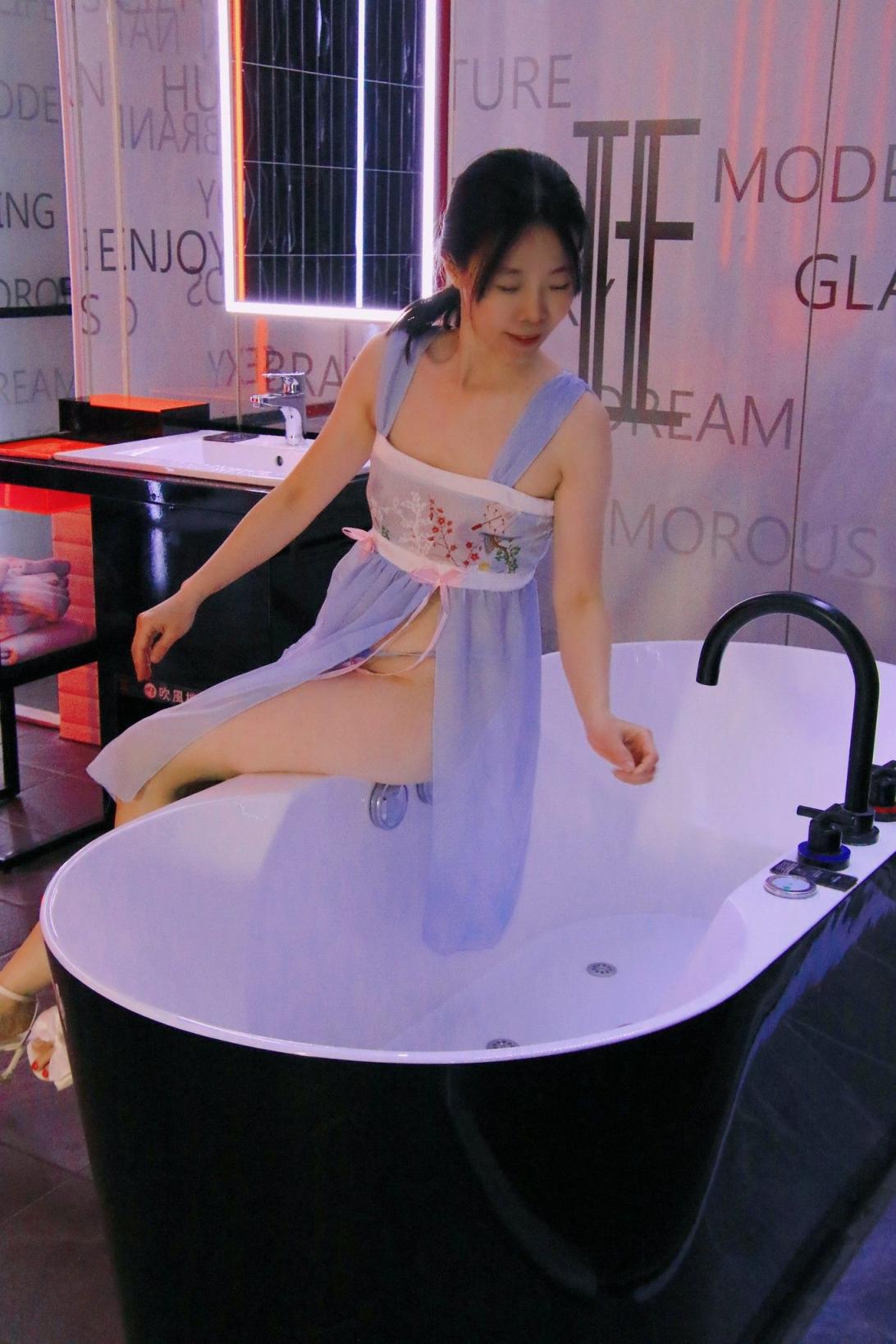 骚姐（二）[50P]