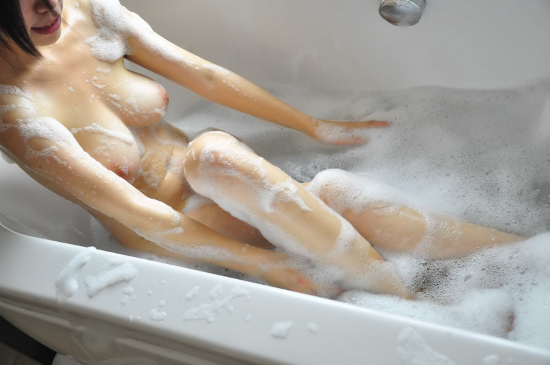 洗澡的大奶妹子[66P]