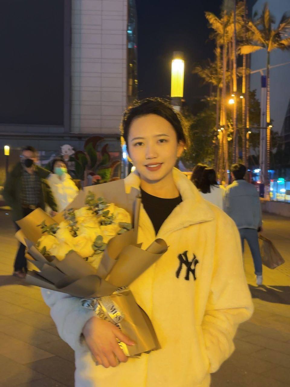 多多的反差小浪逼