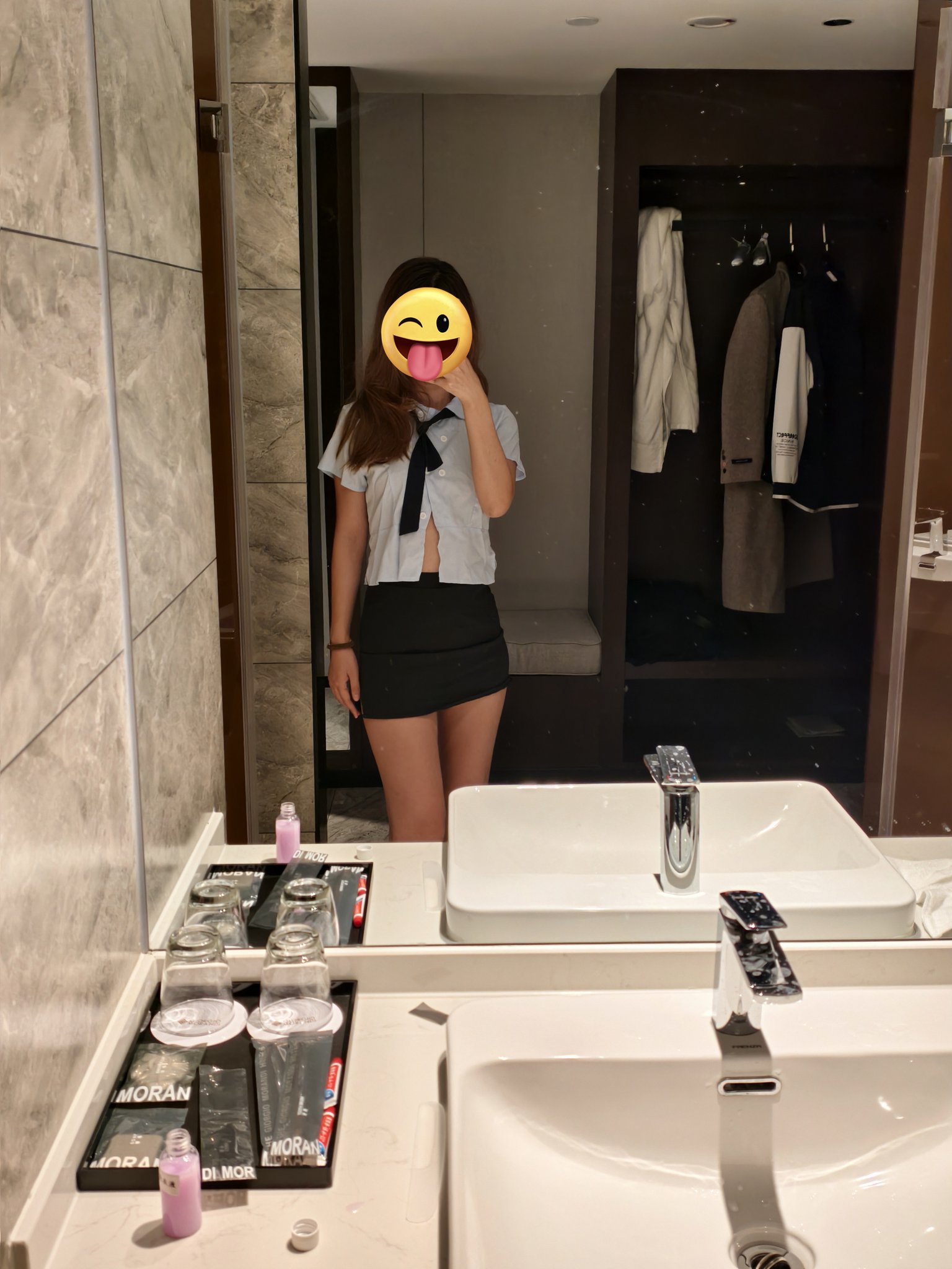 喜欢穿情趣内衣出来约炮的人妻[32P]