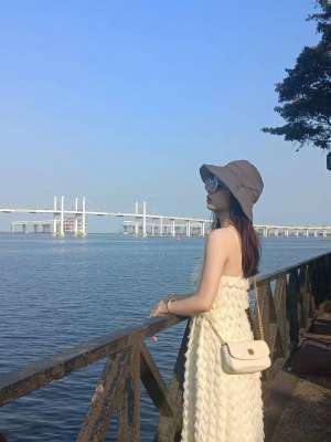 多多的反差小浪逼