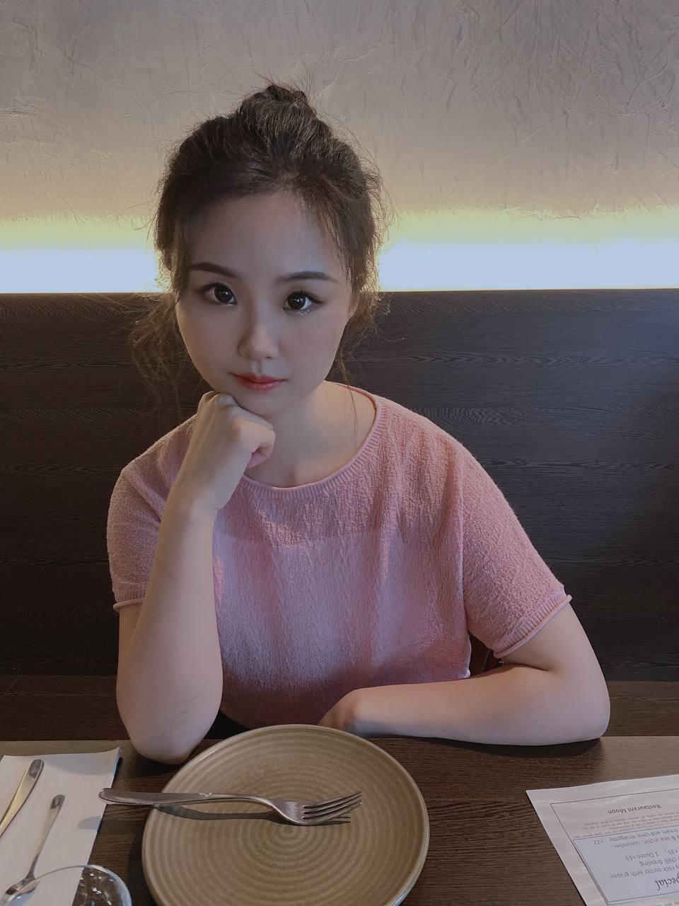 多多的反差小浪逼 [51P]