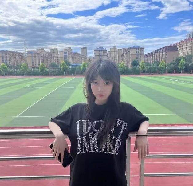 多多的反差小浪逼 [51P]