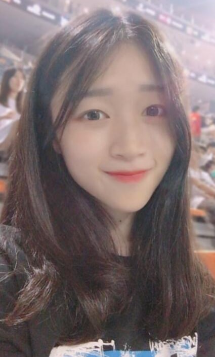 清纯小女爱口交